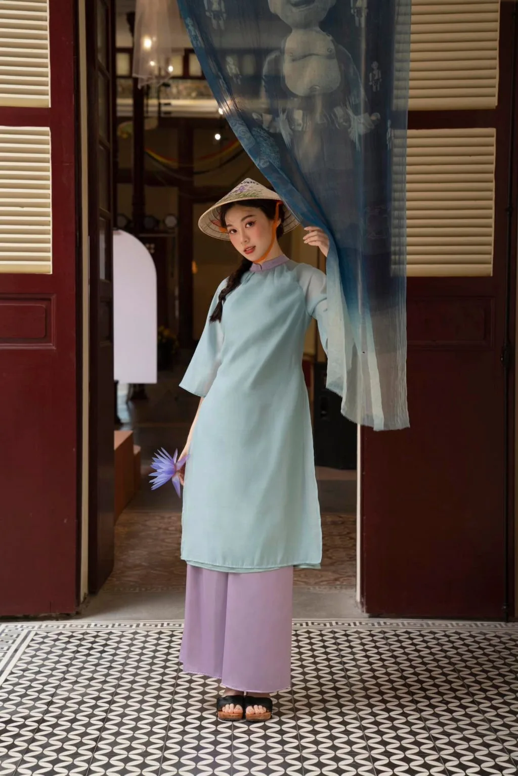 áo dài màu xanh pastel tím