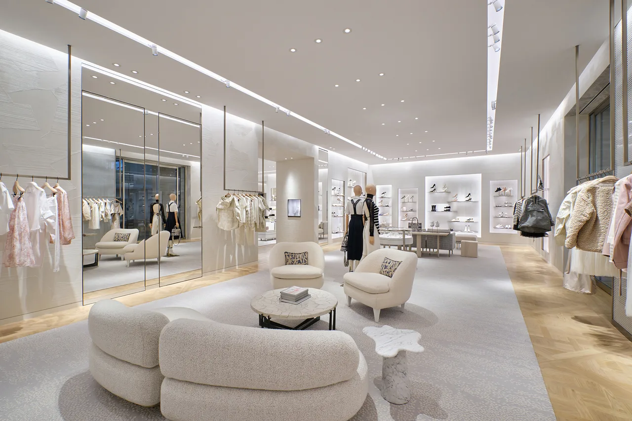 cửa hàng dior tại union square
