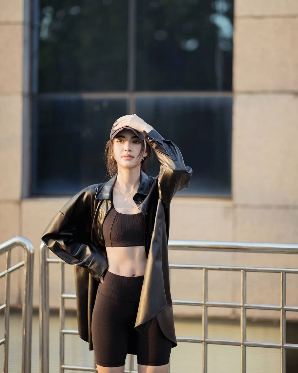 Chăm chỉ tập gym và đi bộ giúp Mai Davika sở hữu vòng eo đáng ngưỡng mộ Chăm chỉ tập gym và đi bộ giúp Mai Davika sở hữu vòng eo đáng ngưỡng mộ