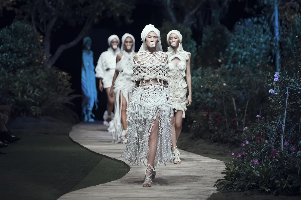 trương thanh hải elle fashion show