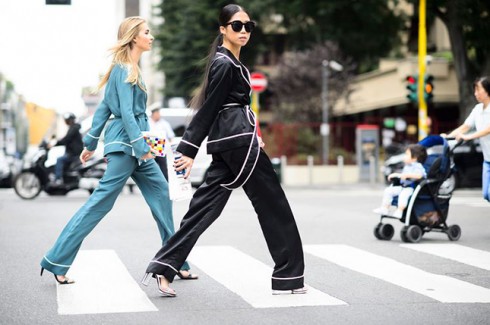 5 bí quyết mặc đẹp khi diện trang phục pyjama xuống phố elle vietnam 01