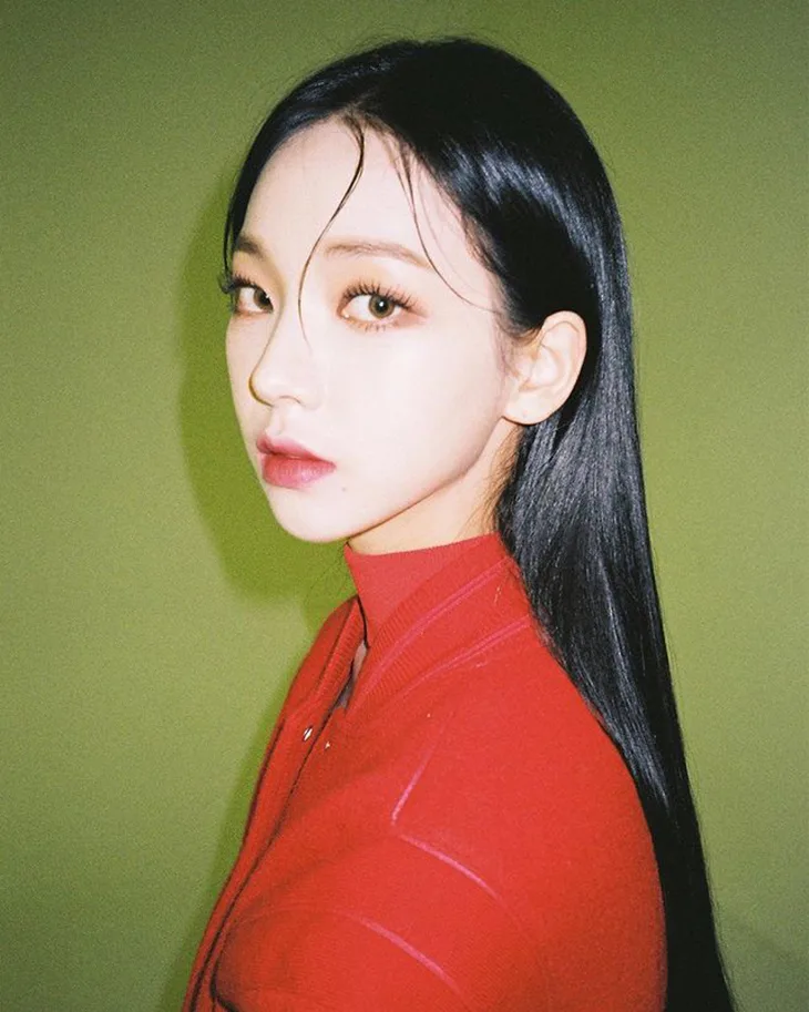 cách trang điểm; aespa; Karina cách trang điểm; aespa; Karina