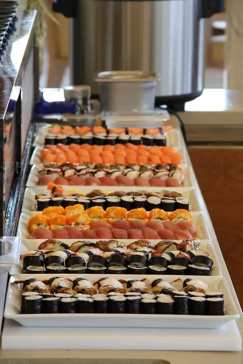 Nhà hàng buffet quốc tế JW Café