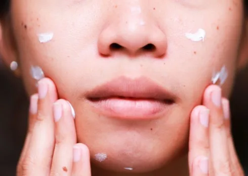 kem dưỡng cho da trước trang điểm