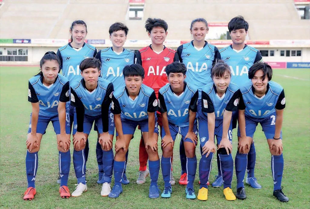 nữ cầu thủ 2 nữ cầu thủ 2