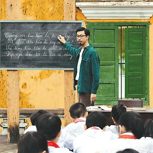 Liệu nghệ sĩ có phải đảm nhận trách nhiệm “giáo dục” trong sáng tạo nghệ thuật?