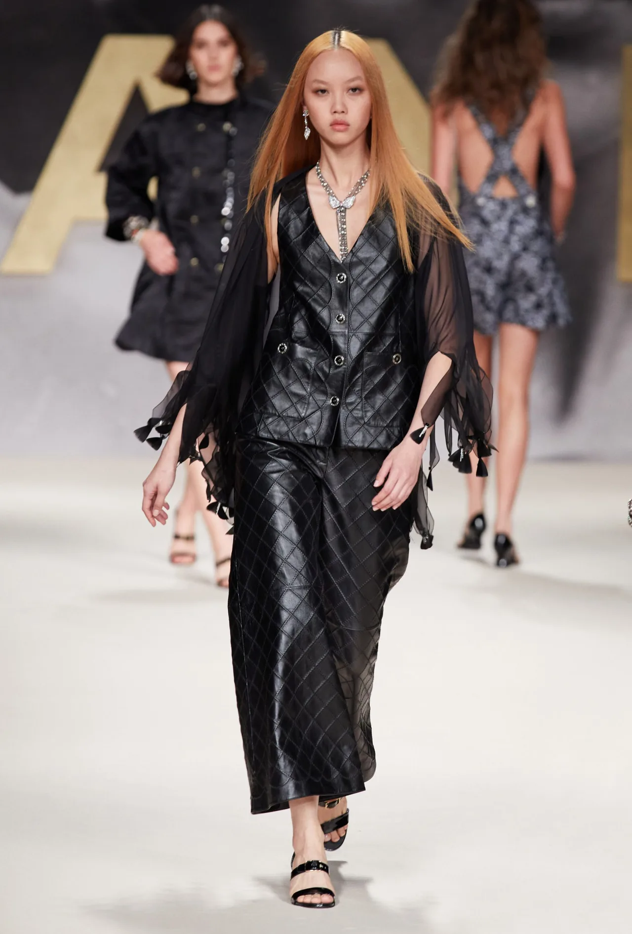 Chanel SS21 Look 60