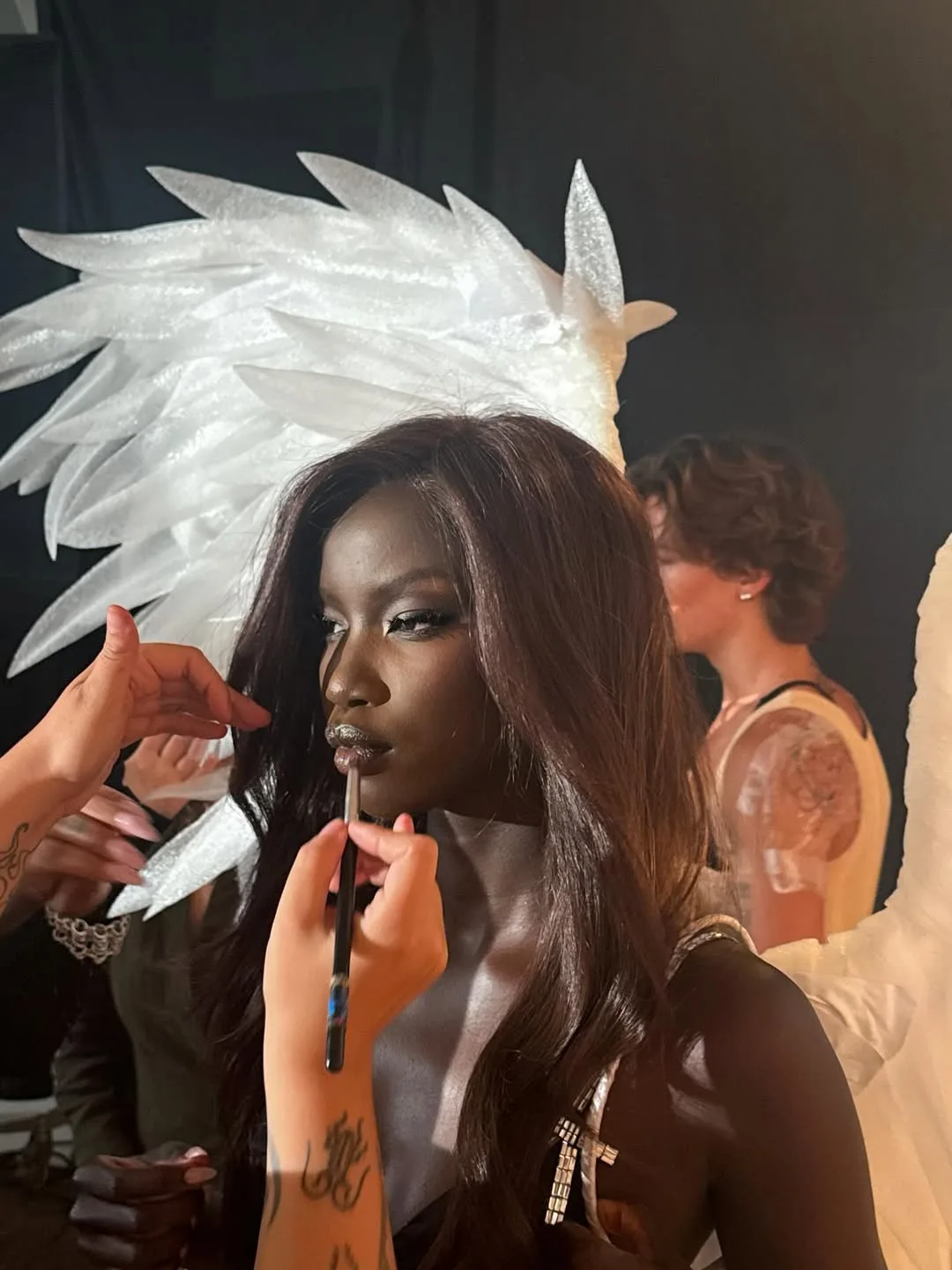 Người mẫu Anok Yai của Victoria's Secret Fashion Show 2025