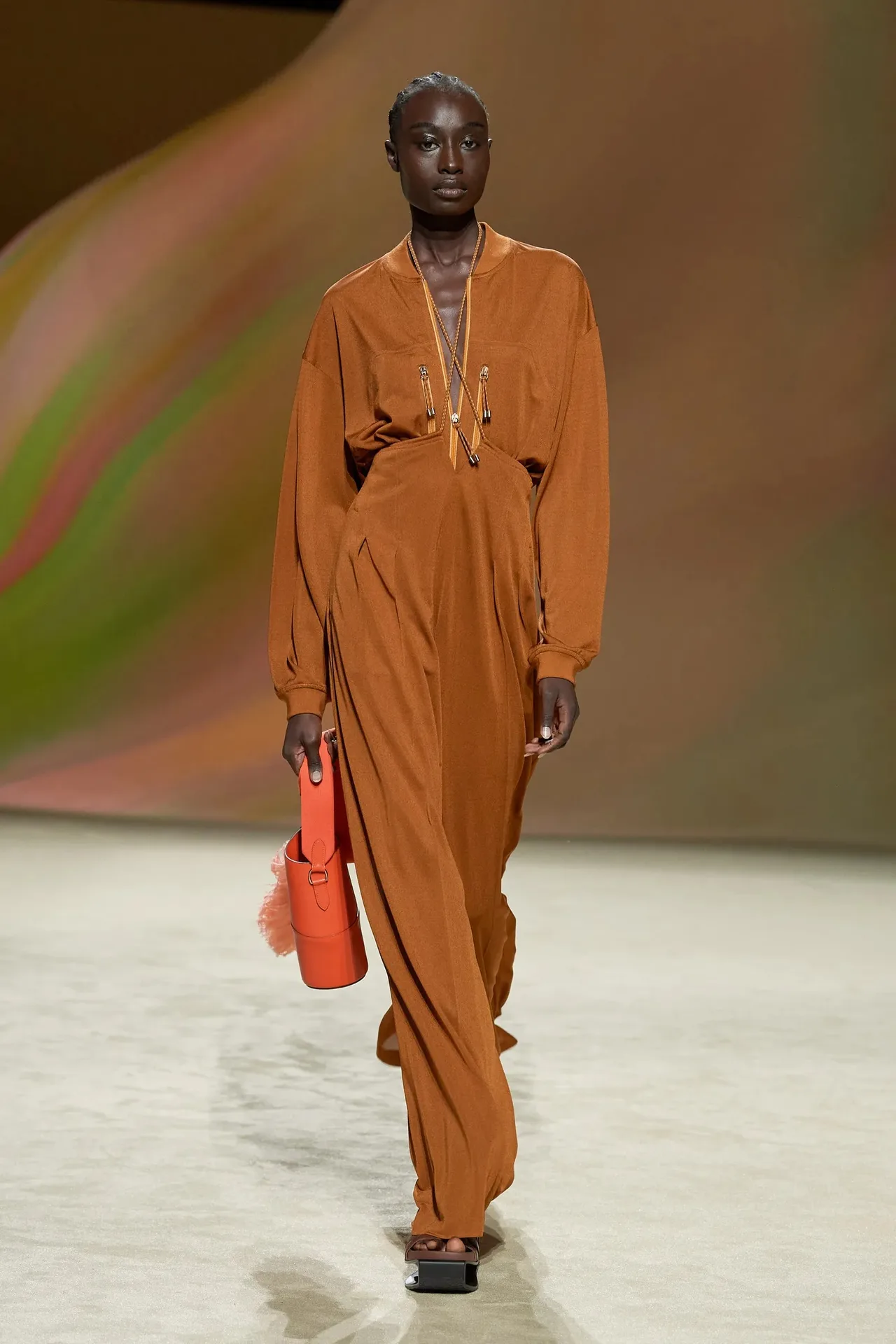 Hermès Xuân Hè 2023 look 23