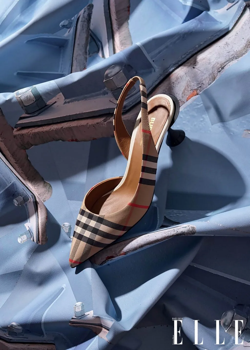 phụ kiện giày slingback Burberry phụ kiện giày slingback Burberry