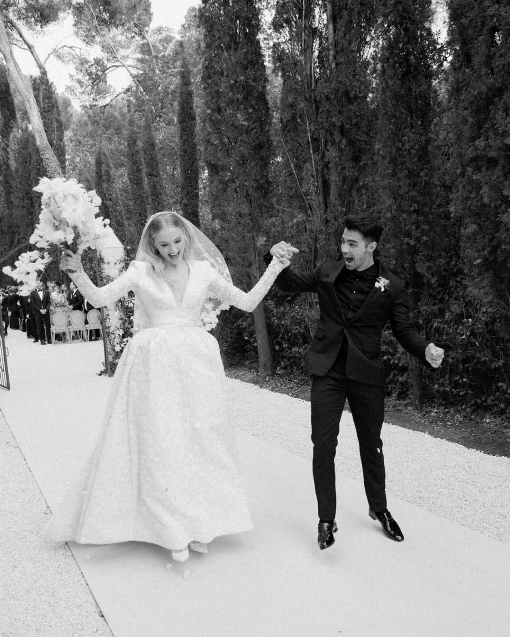 Kiểu tóc đám cưới Sophie Turner Kiểu tóc đám cưới Sophie Turner