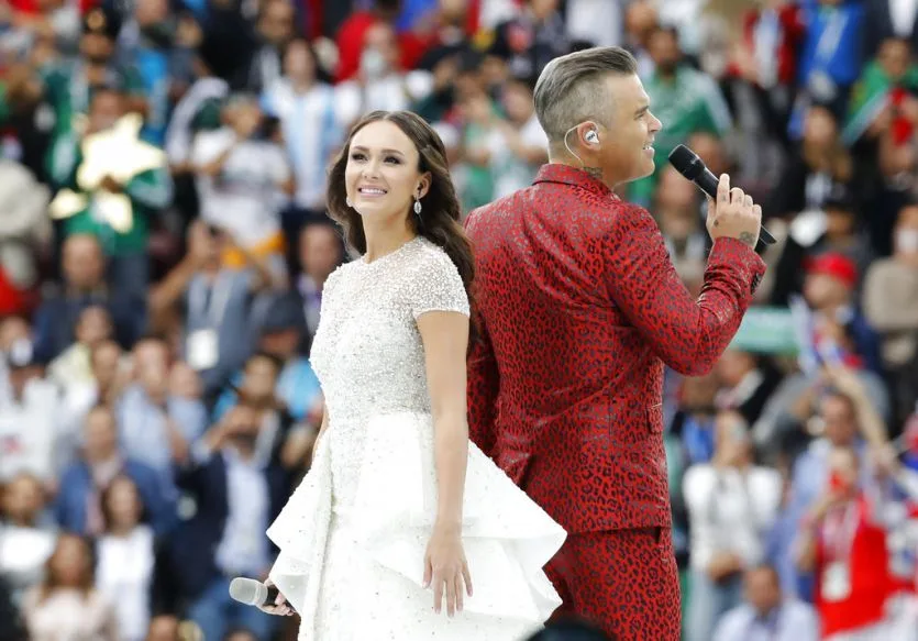 phong cách trang điểm Zara phong cách trang điểm Zara