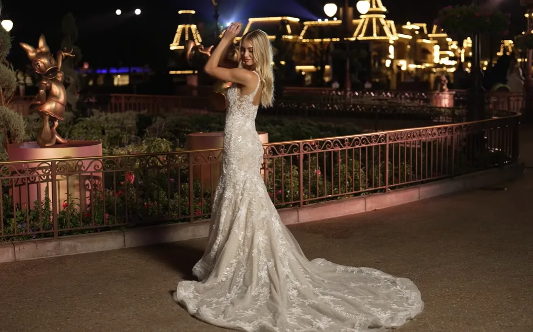 váy cưới của disney