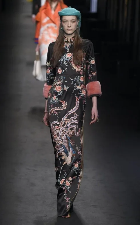 Một mẫu thiết kế khác trong BST Thu-Đông của Gucci