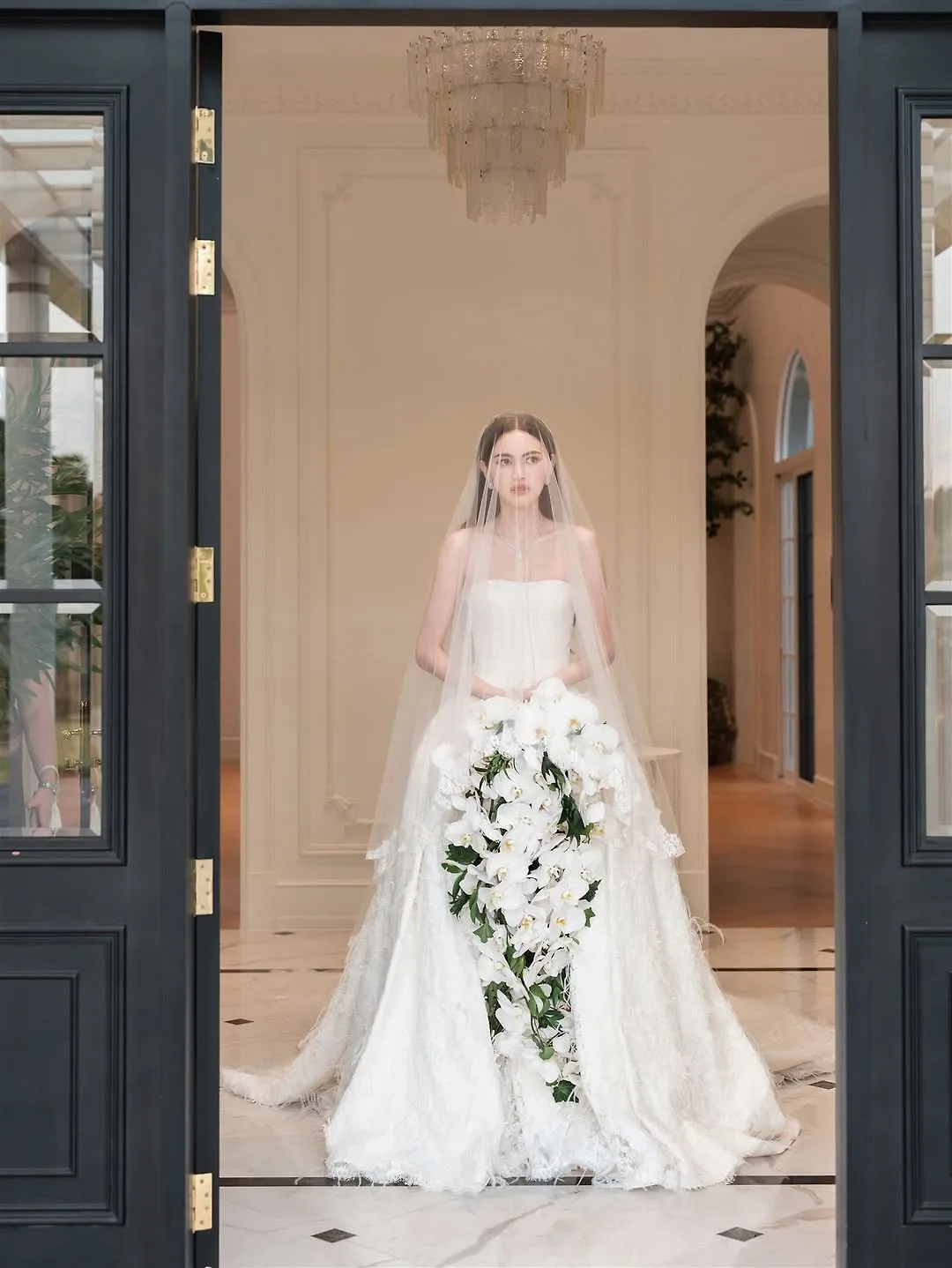 váy cưới mai davika