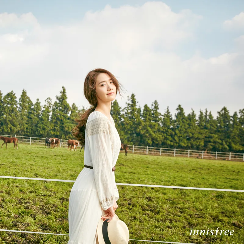 Yuna SNSD - elle vietnam 11