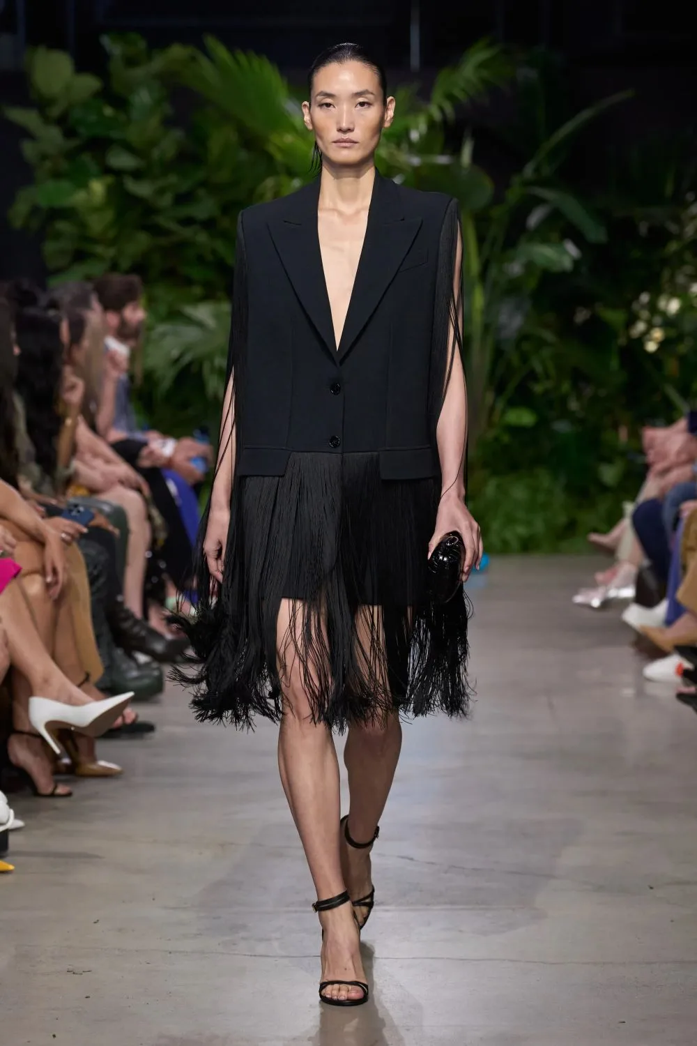 MK xuân hè 2023 look 47