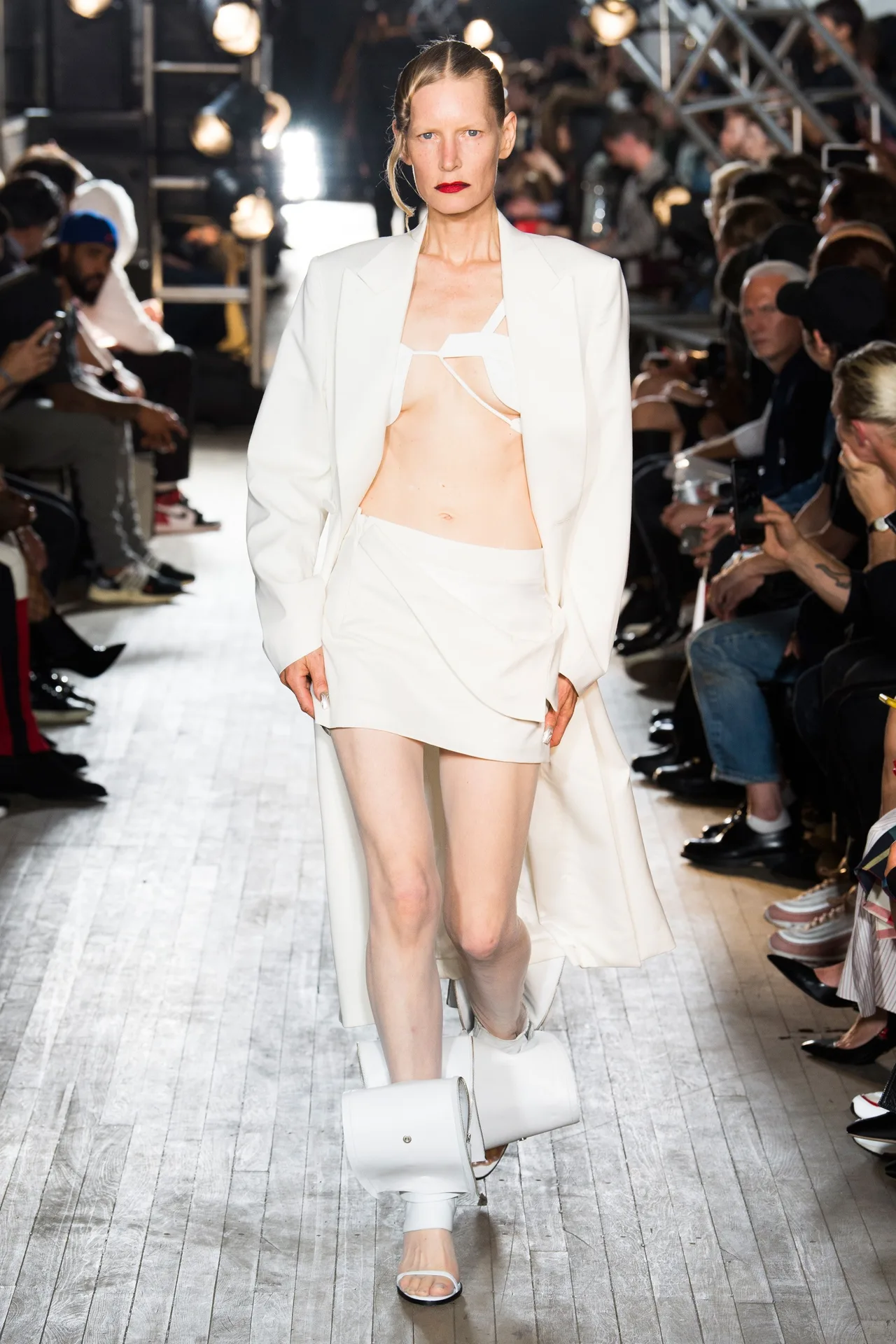 5 BST nổi bật trong ngày trình diễn thứ năm của NYFW Spring 2018