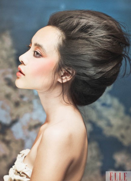Đặt làm tóc và trang điểm thử