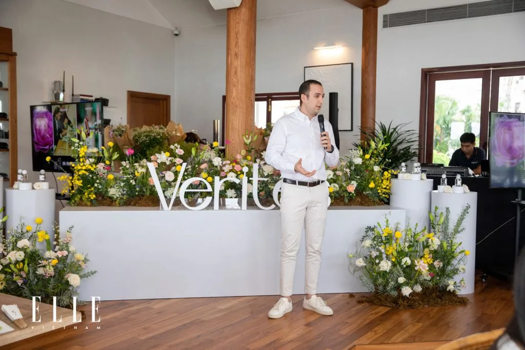 Chia sẻ về những tầng hương của Verites. Những chia sẻ về mùi hương.