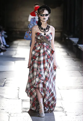 Bộ sưu tập thời trang Gucci Cruise 2017 11