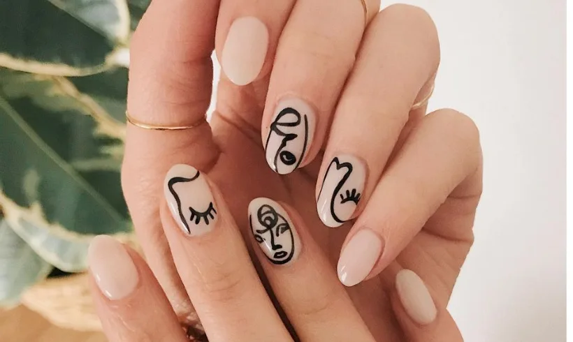 Kiểu vẽ móng tay nghệ thuật với hashtag #picassonails được nhiều bạn trẻ yêu thích. Kiểu vẽ móng tay nghệ thuật với hashtag #picassonails được nhiều bạn trẻ yêu thích.