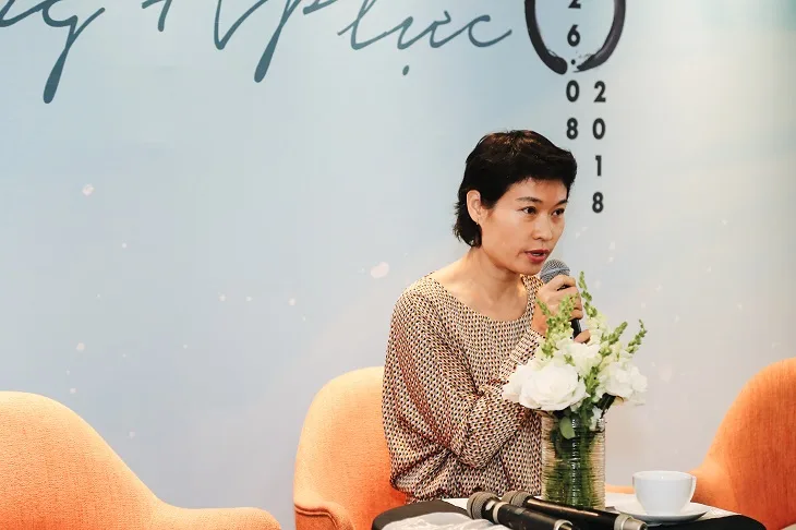 ELLE Women in Society giải tỏa căng thẳng ELLE Women in Society giải tỏa căng thẳng