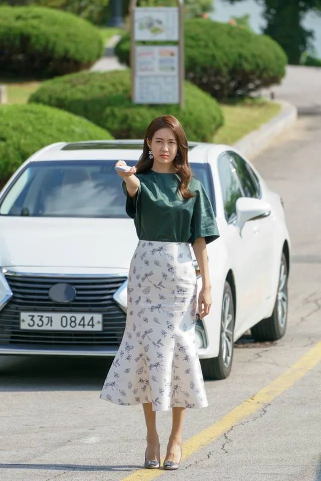 Thời trang trong phim: Câu Lạc Bộ Báo Thù (Avengers Social Club) Thời trang trong phim: Câu Lạc Bộ Báo Thù (Avengers Social Club)