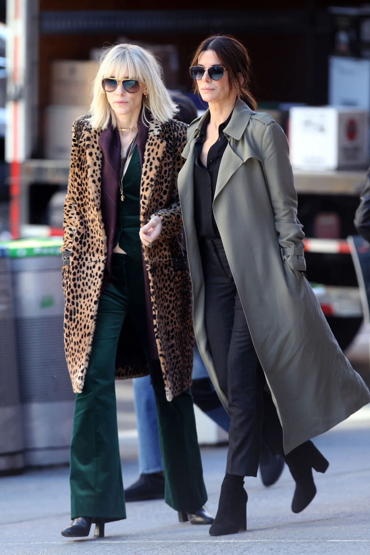 thời trang trong phim ocean's 8 băng cướp thế kỷ cate blanchett sandra bullock