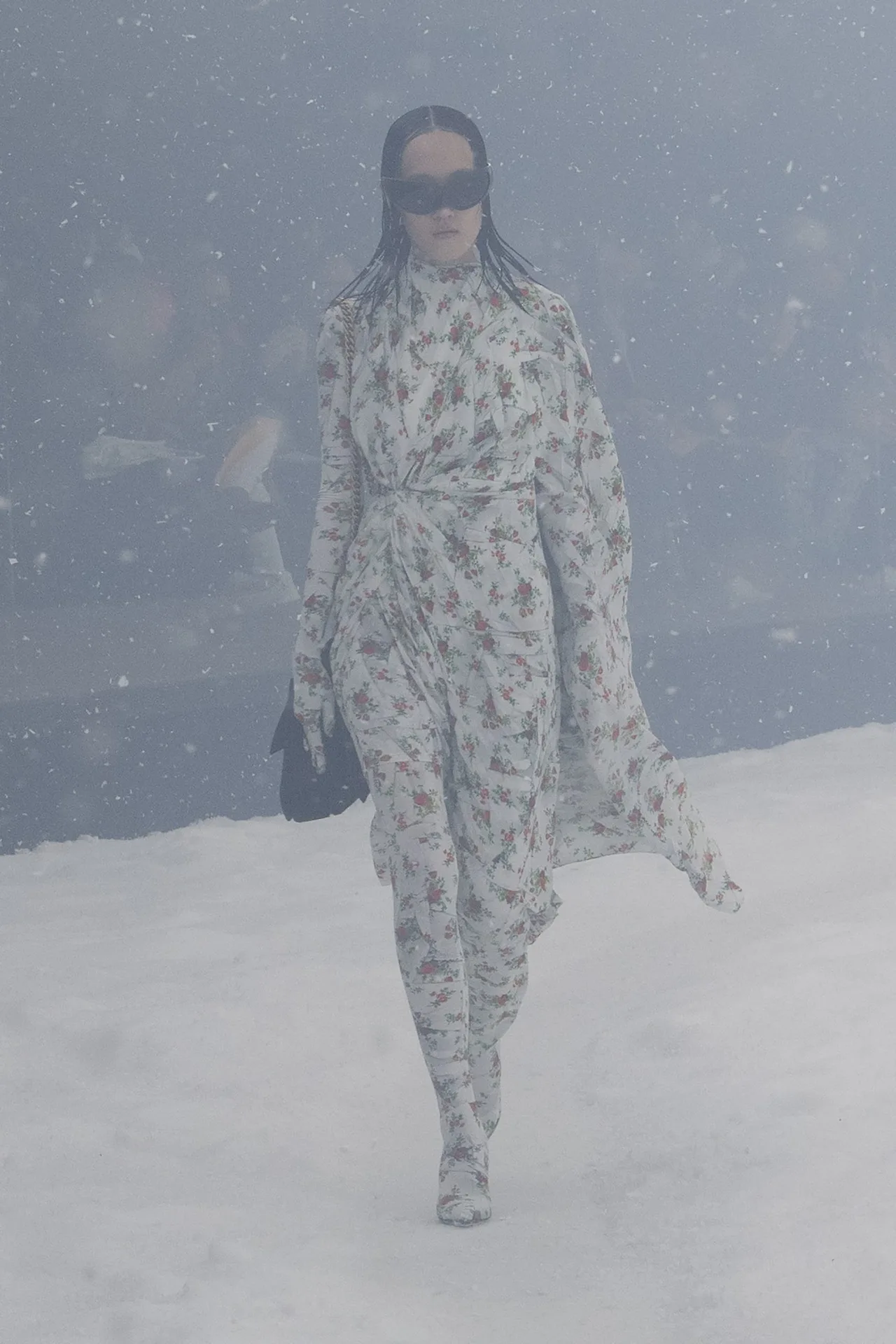 Balenciaga RTW Thu Đông 2022 look 23