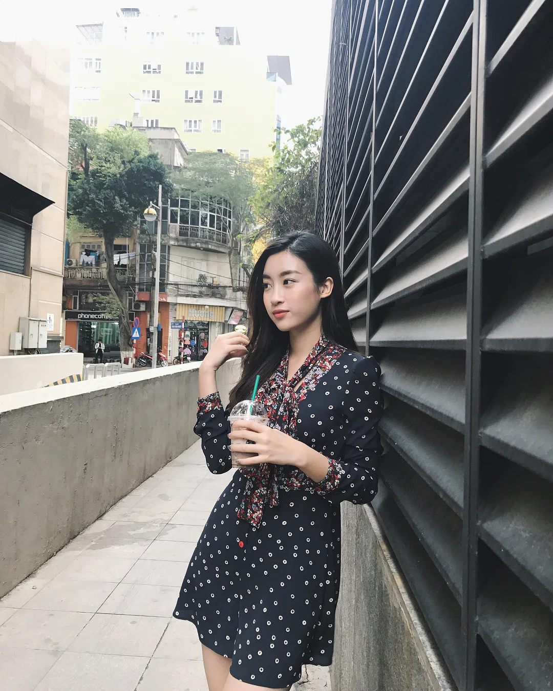 Tuần vừa rồi, sao Việt mặc gì: Đỗ Mỹ Linh Tuần vừa rồi, sao Việt mặc gì: Đỗ Mỹ Linh