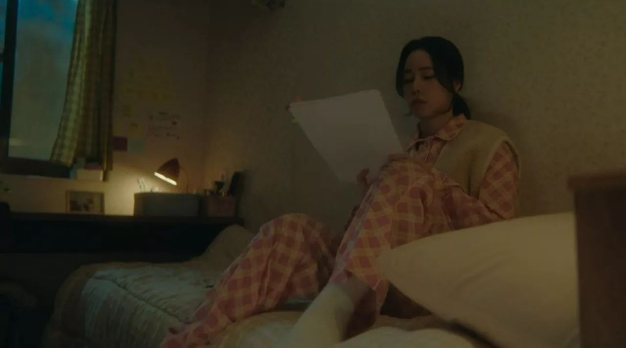 thời trang Lim Ji Yeon trong "Kẻ thù hoàng gia của tôi"