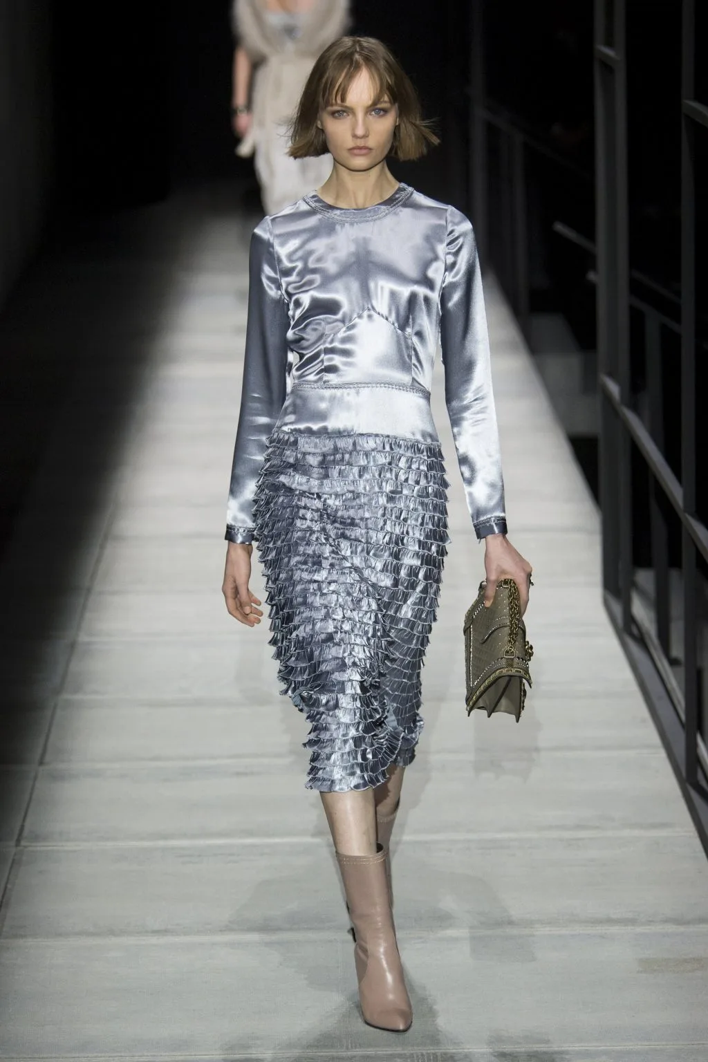 BST của thương hiệu Bottega Veneta mùa Thu 2018: Cuộc ngoại xâm đầy tham vọng của nhà mốt xa xỉ nước Ý BST của thương hiệu Bottega Veneta mùa Thu 2018: Cuộc ngoại xâm đầy tham vọng của nhà mốt xa xỉ nước Ý