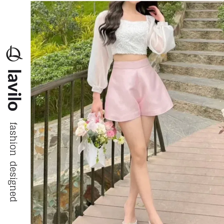 Quần đùi ống rộng xòe màu hồng