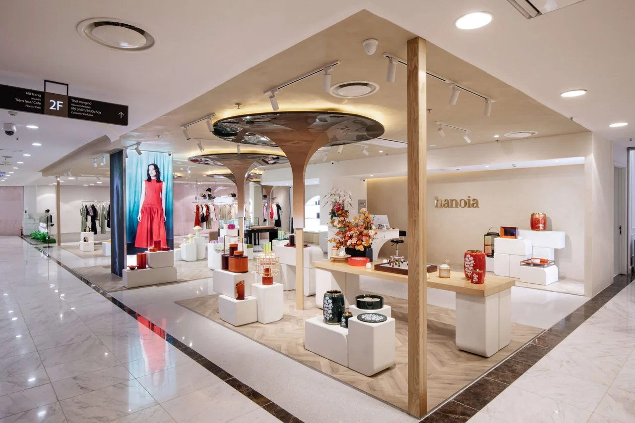 cửa hàng Hanoia tại Dimond Plaza