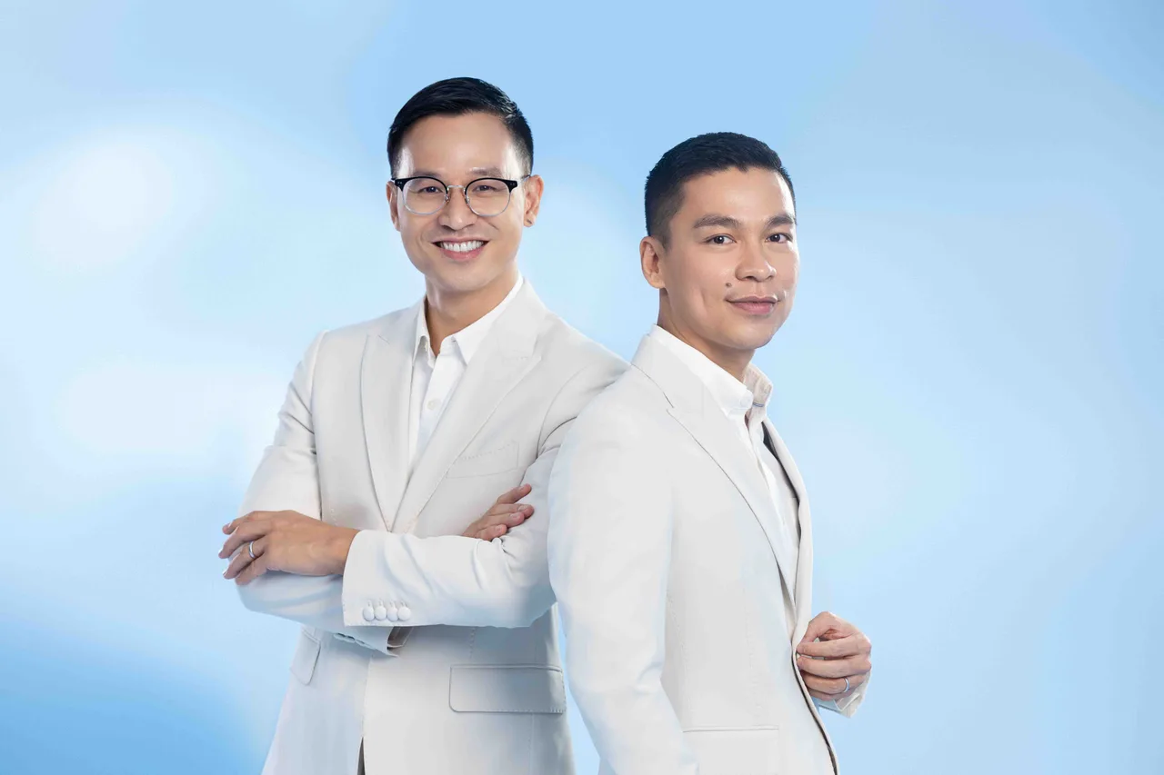 Sơn Đoàn và Adrian Anh Tuấn nói về kiến thức