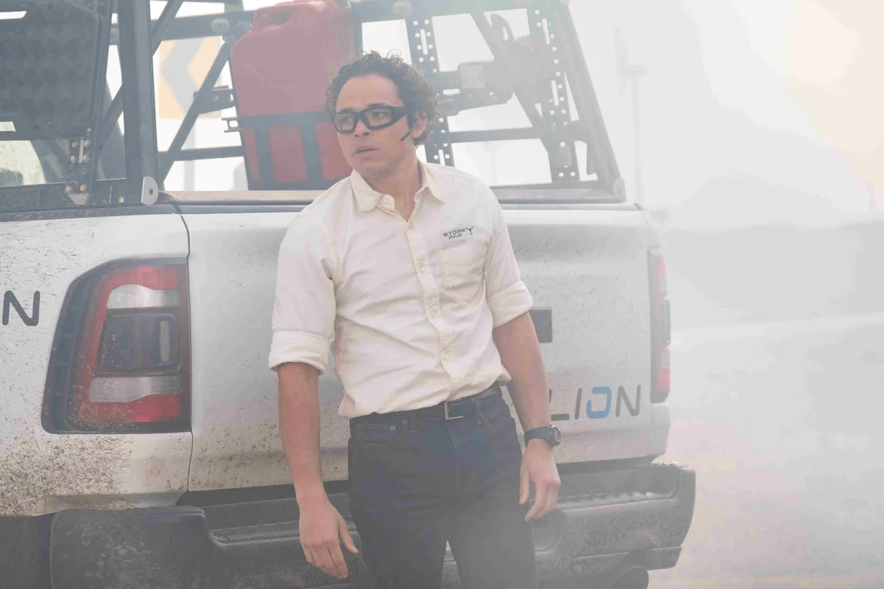 anthony ramos trong lốc xoáy tử thần