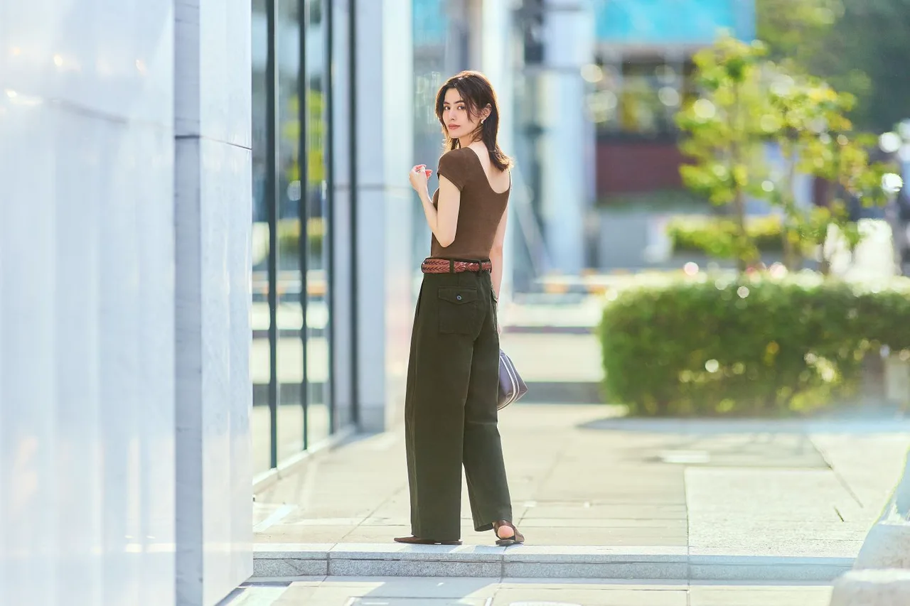 áo bra uniqlo quần suông