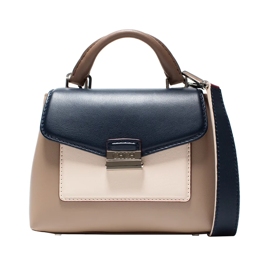 Micro Bags - Những tạo vật hoàn mỹ của Carolina Herrera