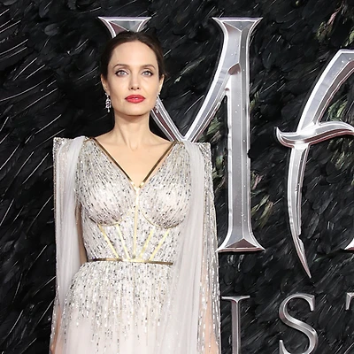 angelina jolie dự họp báo phim maleficent 2