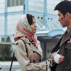 Yoona quyết cưa đổ Hyun Bin trong “CỘNG SỰ BẤT ĐẮC DĨ”