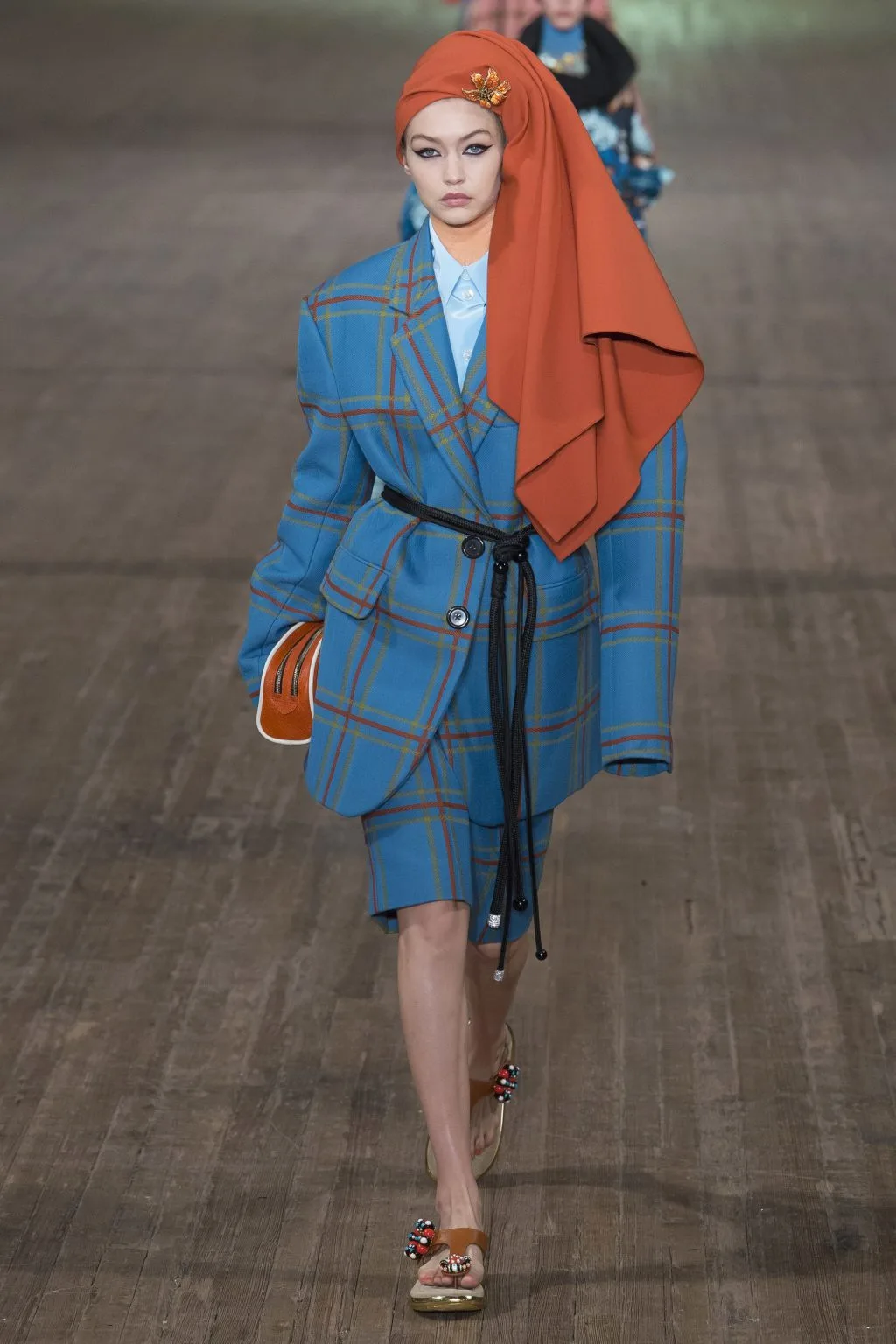 Bộ sưu tập mùa Xuân 2018 Marc Jacobs: Màn pháo hoa kết thúc Tuần lễ thời trang New YorkBộ sưu tập mùa Xuân 2018 Marc Jacobs: Màn pháo hoa kết thúc Tuần lễ thời trang New York Bộ sưu tập mùa Xuân 2018 Marc Jacobs: Màn pháo hoa kết thúc Tuần lễ thời trang New York