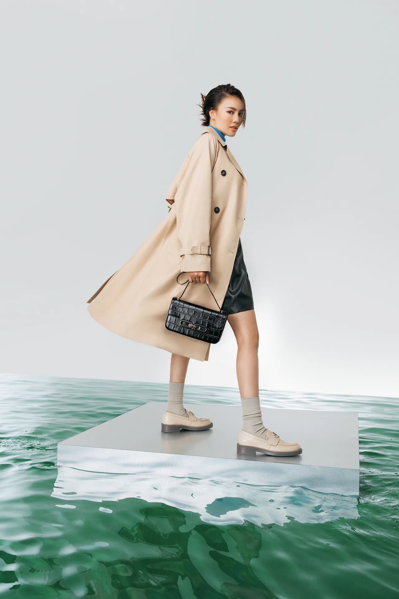 Ninh Dương Lan Ngọc đại diện dòng túi Pedro Kate Bag