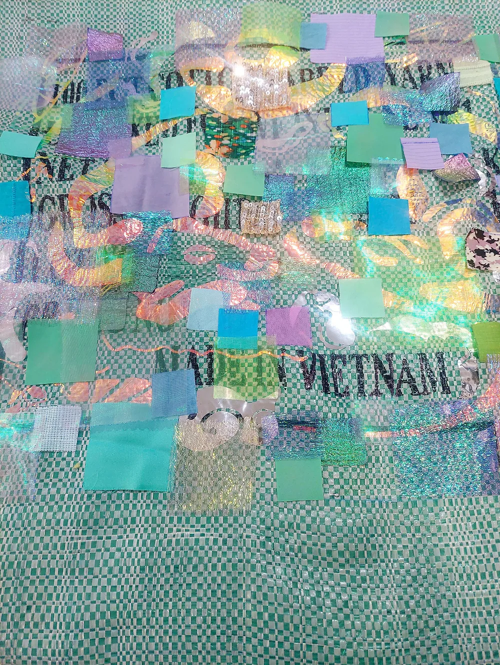 Textiles tái chế từ bao tải nông nghiệp và vải vụn