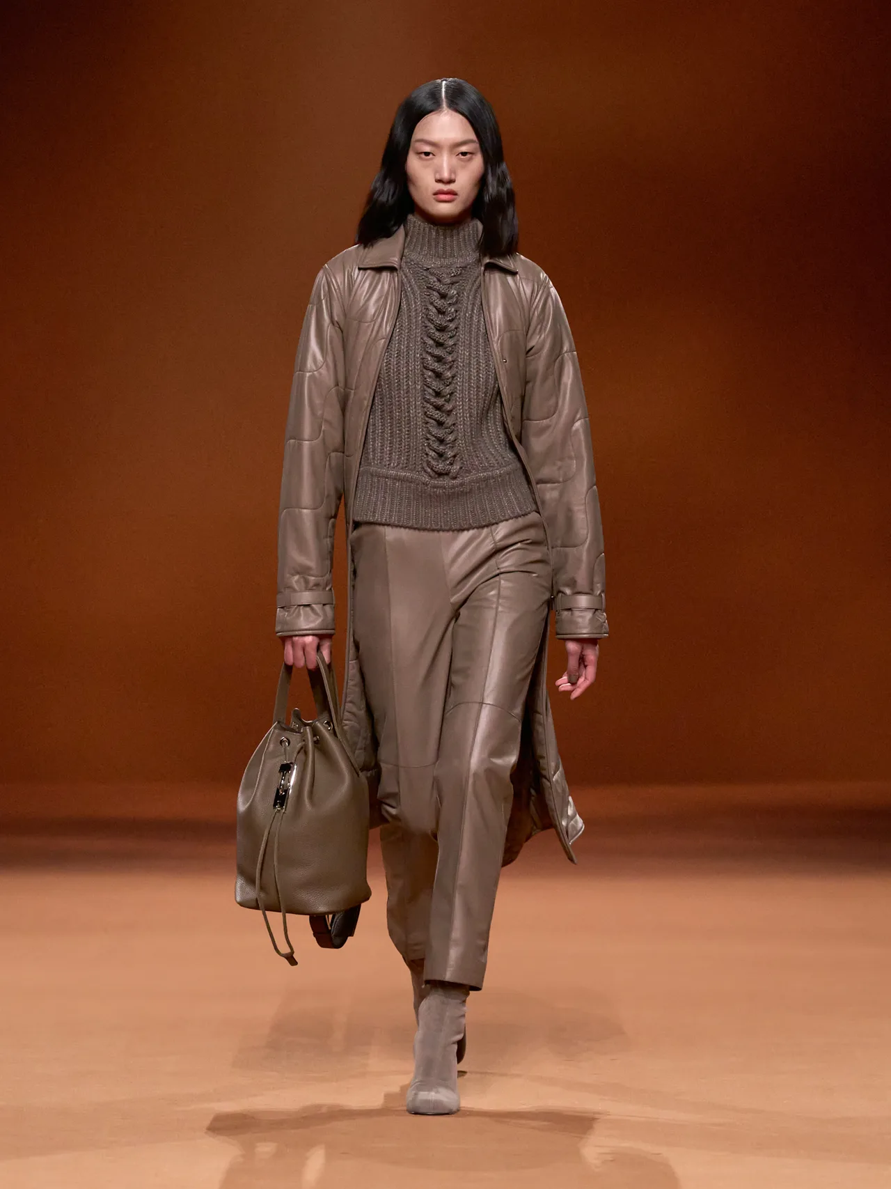 Hermès_WRTW_FW23_Runway_FilippoFior_38