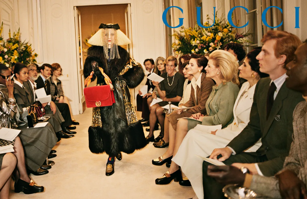Gucci quảng cáo Thu Đông 2019 áo khoác lông vũ