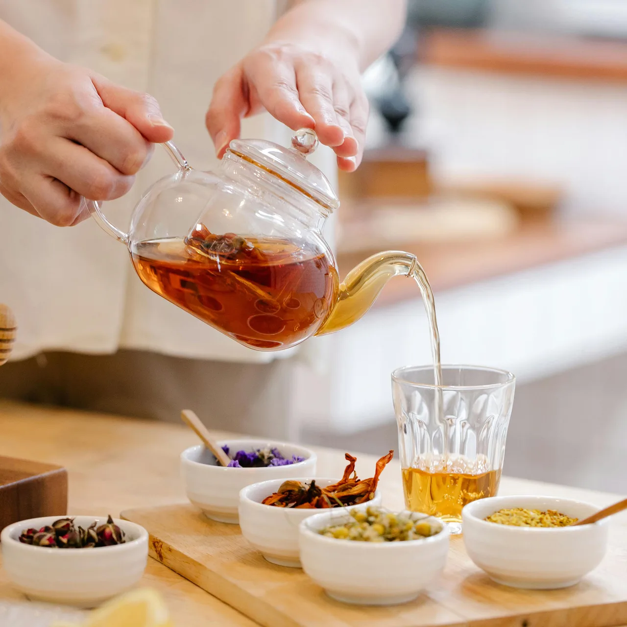 trà dưỡng nhan tốt cho sức khỏe và tinh thần