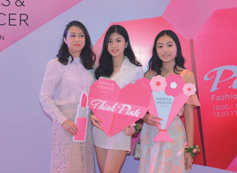Marks & Spencer ra mắt BST Lady In Pink