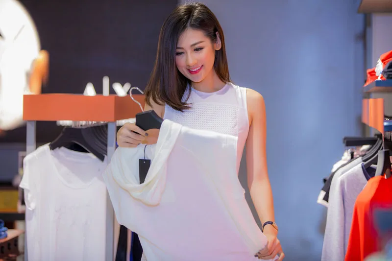 khai truong armani exchange - elle vietnam 12