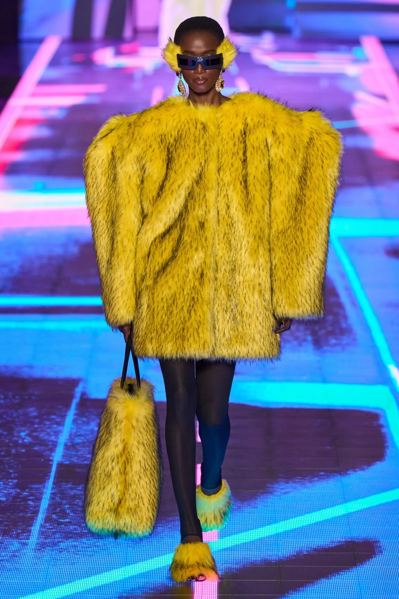 dolce gabbana thu đông 2022 look 35